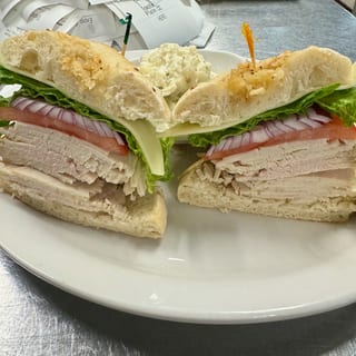 Turkey Sandwich (*)