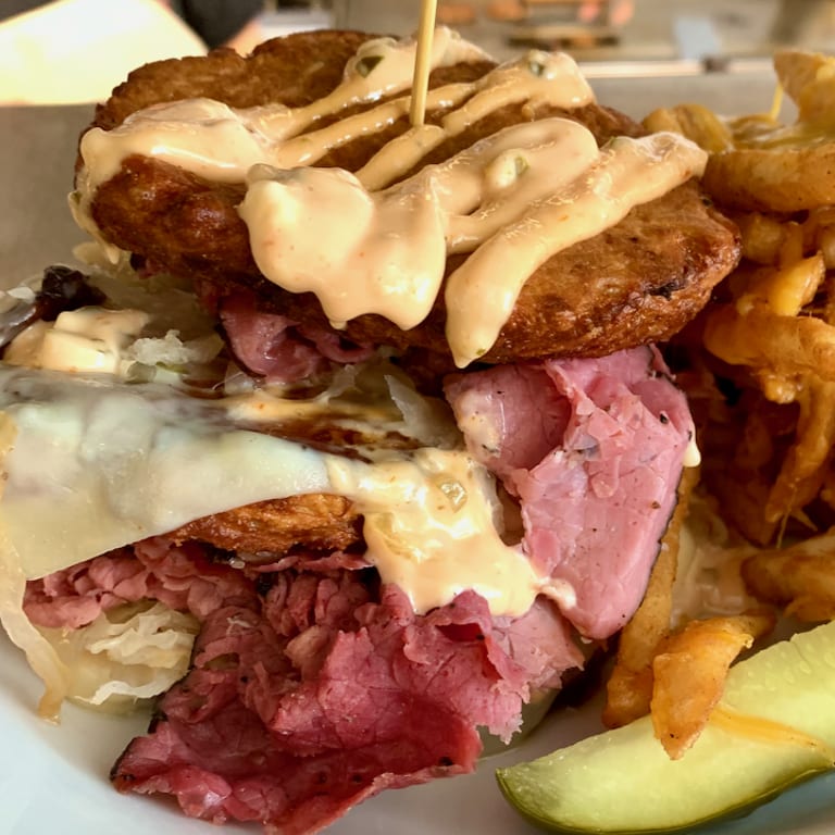 Fresh Plain Bagels and Breakfast Favorites