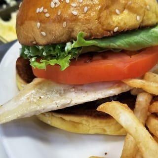 Grilled Chicken Sandwich (*)