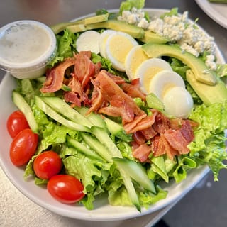 Cobb Salad (*)
