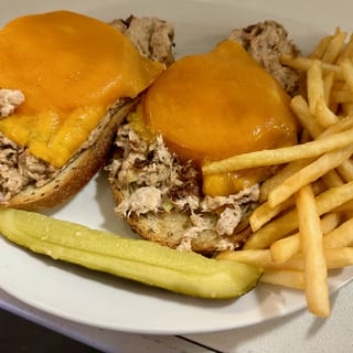 Tuna Melt (*)