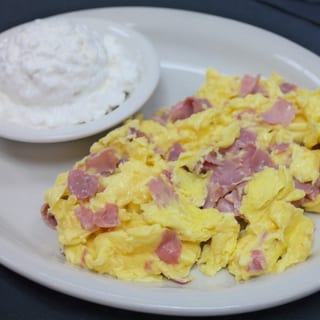 Deli Eggs (*)